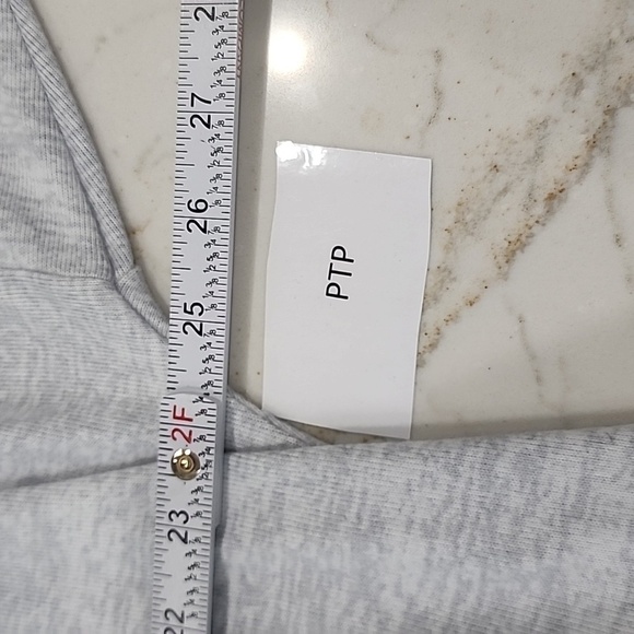 Belle by Belldini button gray top, size 3X - Picture 7 of 8